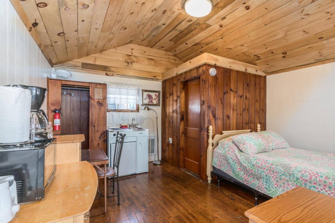 The Cottages At Harvey Lake Northwood Экстерьер фото
